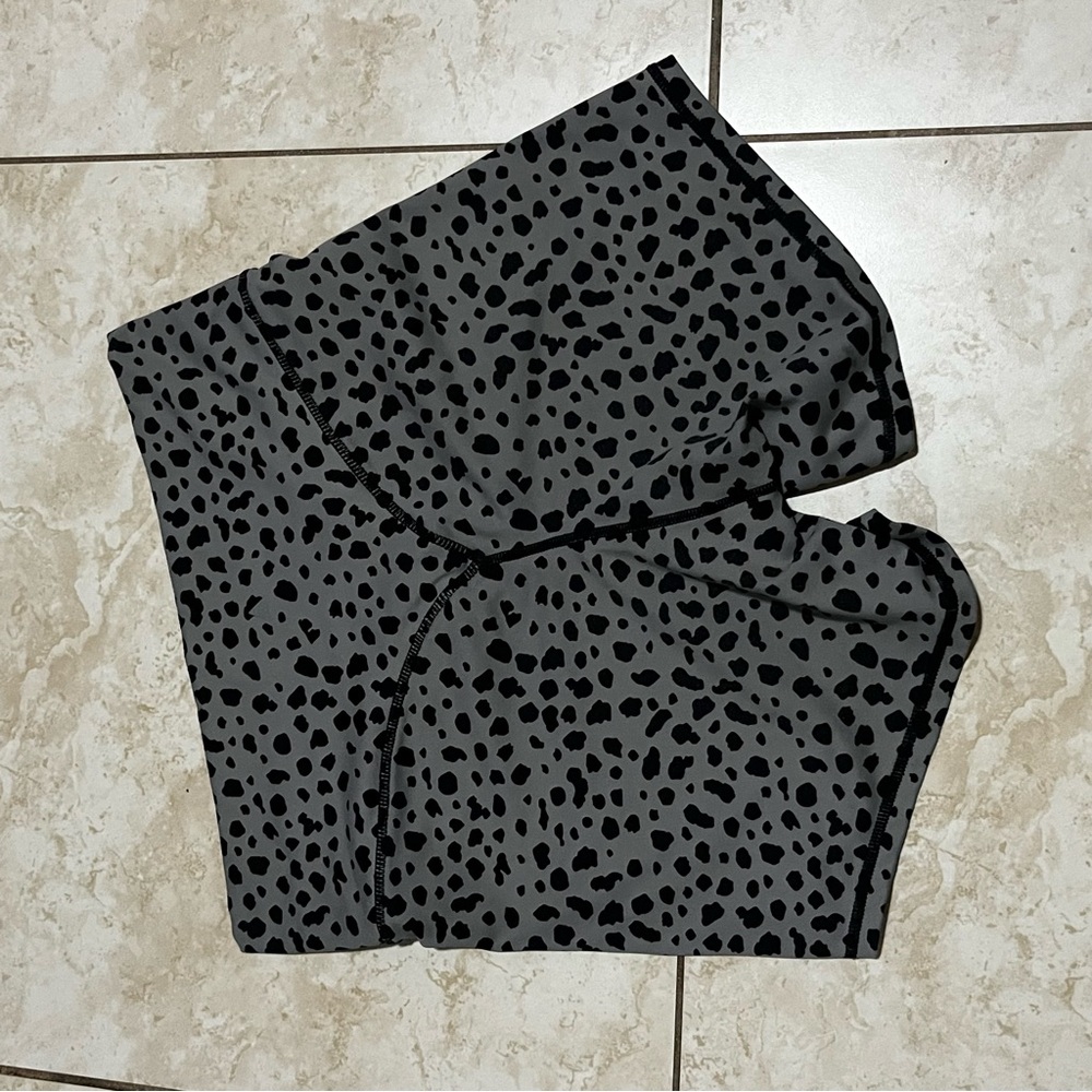 Balance Athletica Medium Patterned Gray Black Sho… - image 3